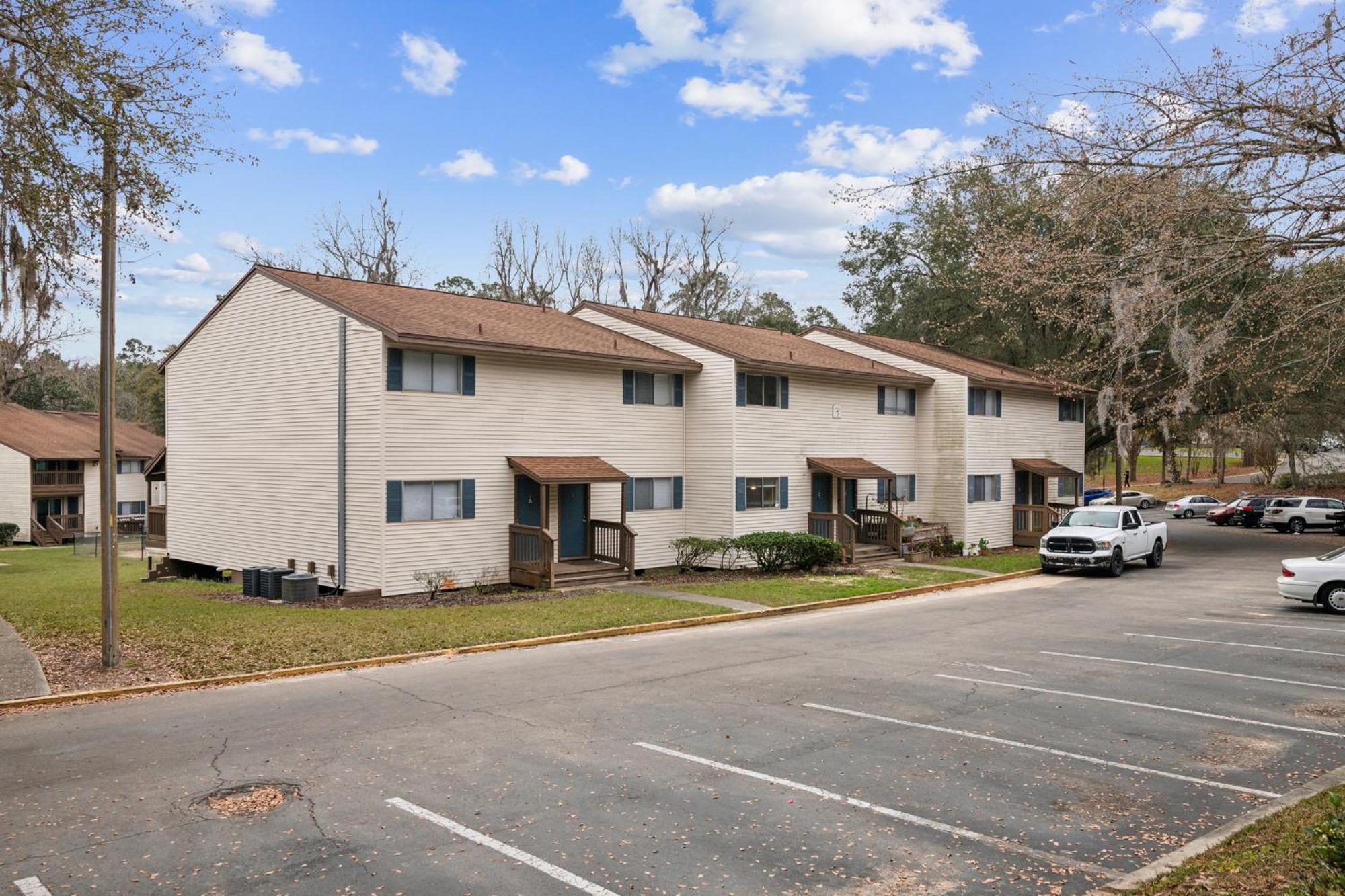 Sweetwater 7C I Beautiful 2Bd Apt I Free Parking Gainesville Esterno foto